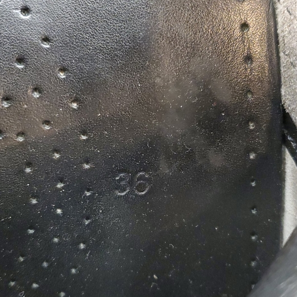 SOLD!! DANSKO Croc Print Patent Clogs - Size 36 - Picture 7 of 9